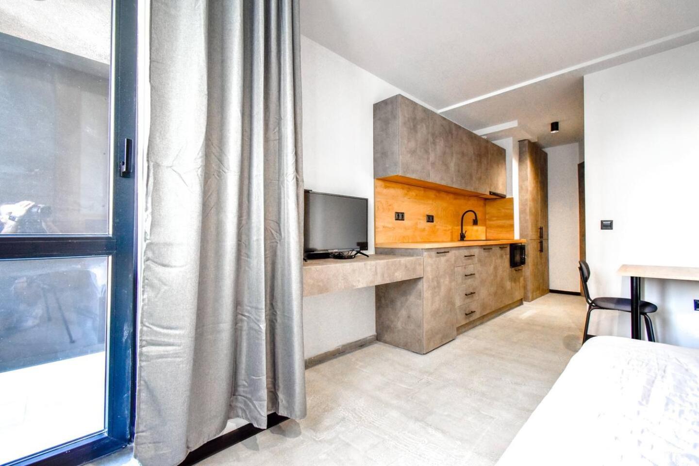 6 Studios 6 Bathrooms 2 Levels Kitchens София Екстериор снимка