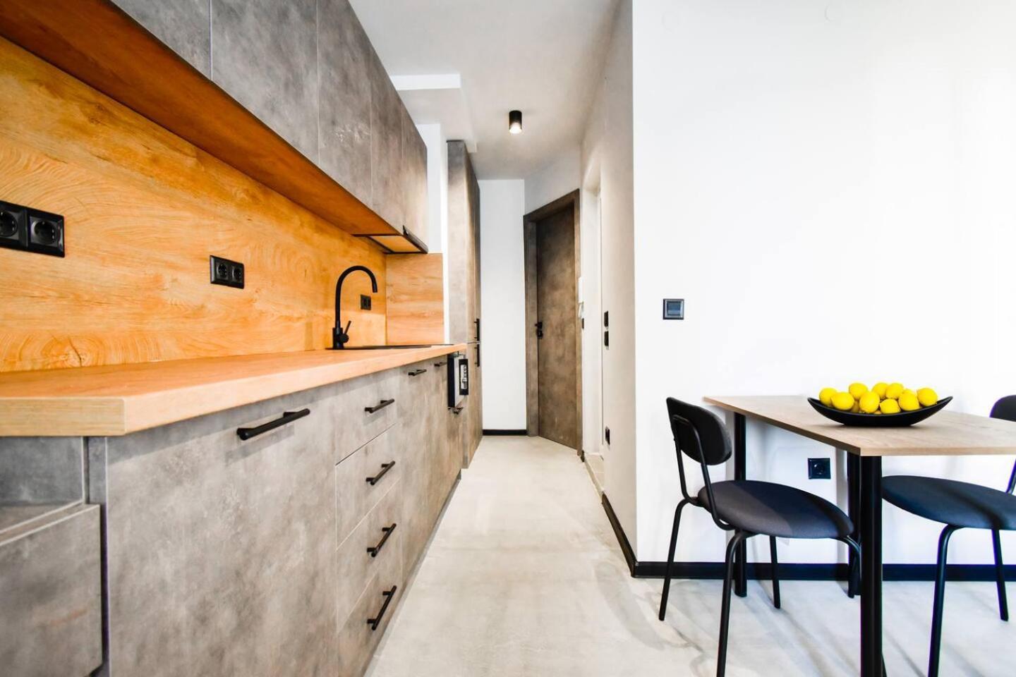 6 Studios 6 Bathrooms 2 Levels Kitchens София Екстериор снимка