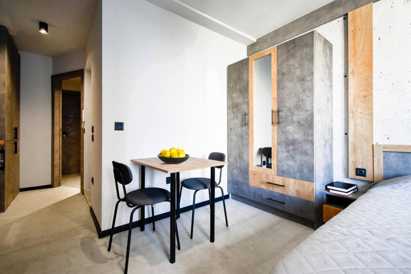 6 Studios 6 Bathrooms 2 Levels Kitchens София Екстериор снимка